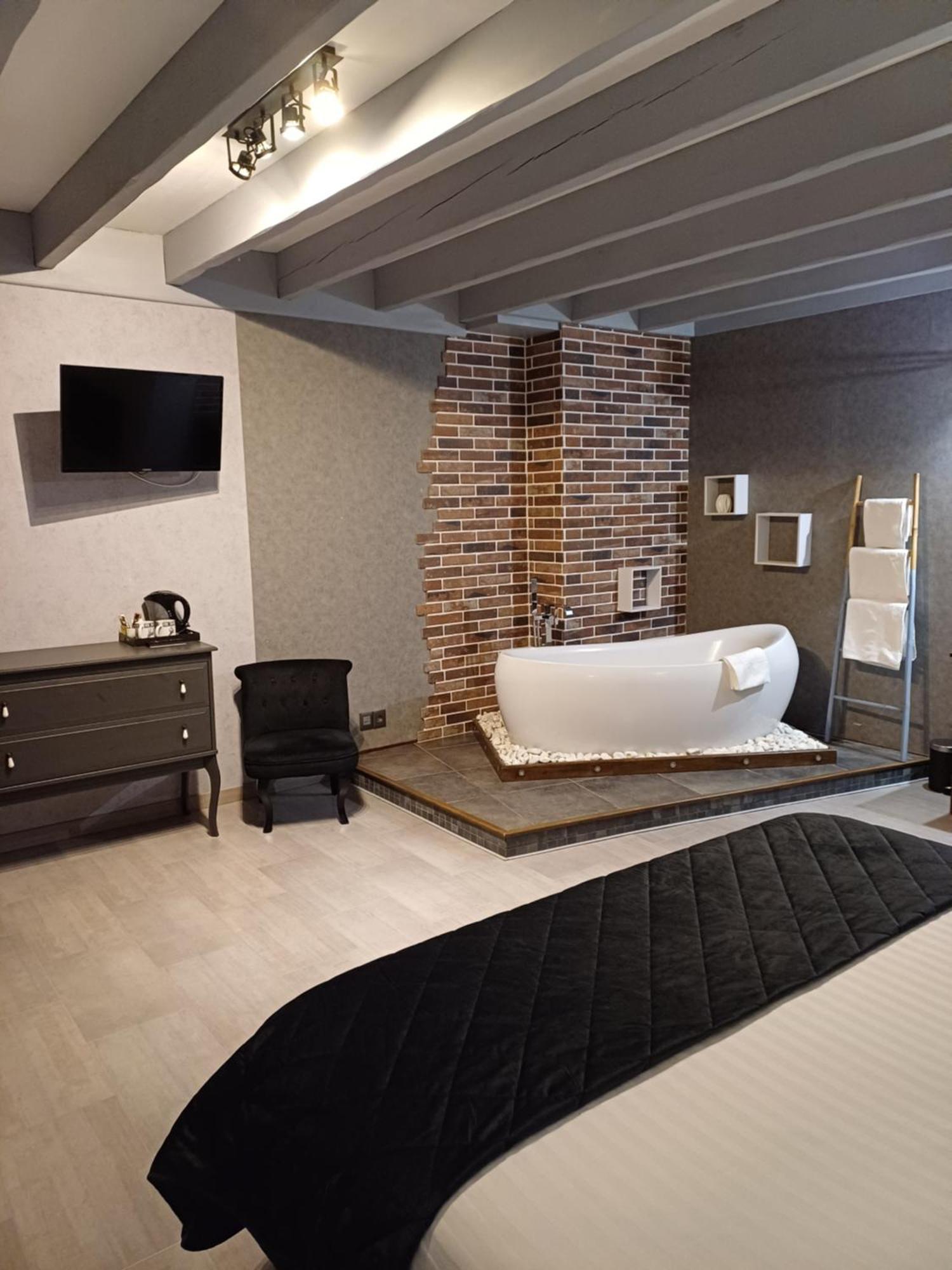 Domaine De Vandenesse Et Spa 외부 사진